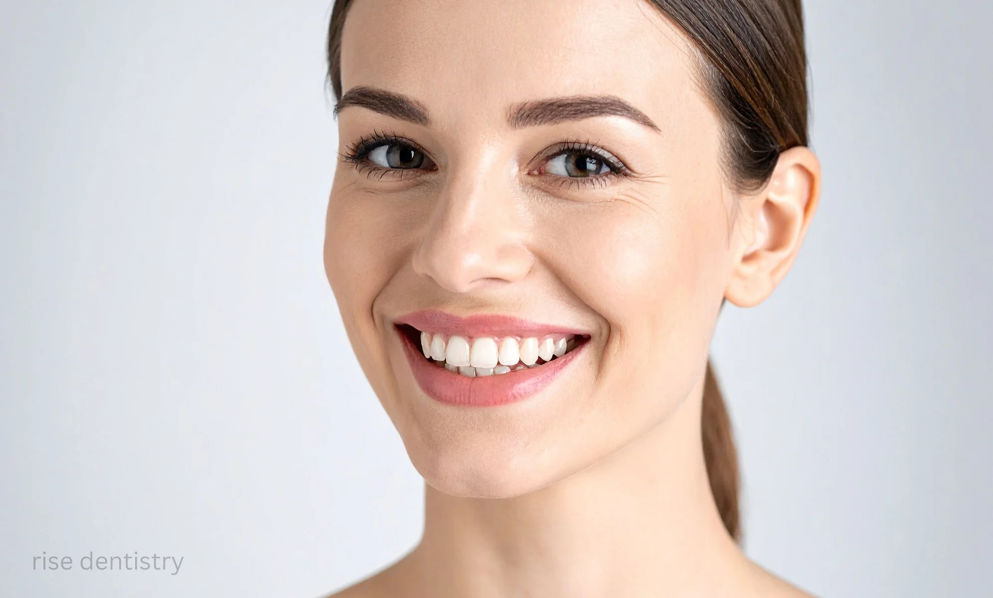 does teeth whitening hurt