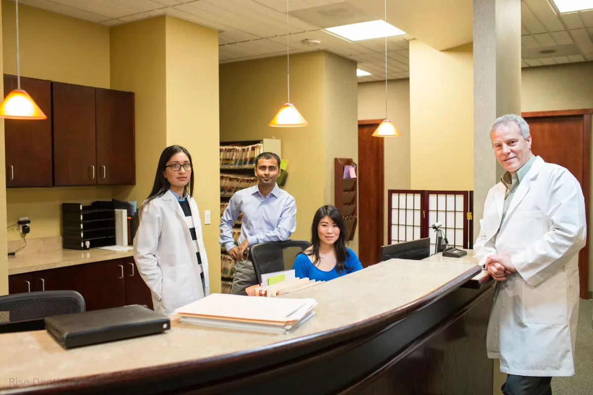 bonding on front teeth