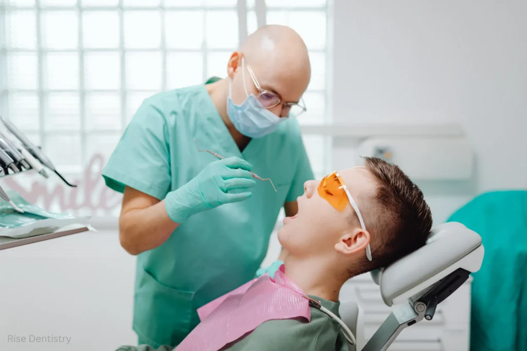 how long after wisdom teeth removal can i eat​