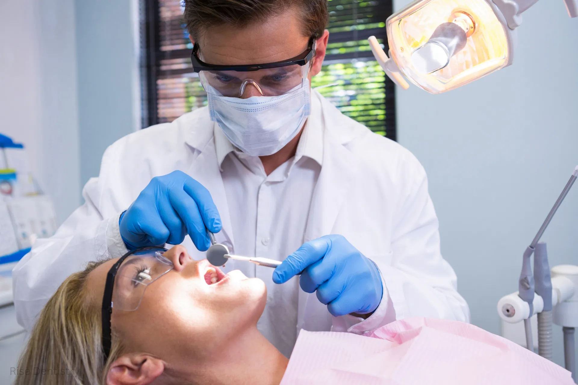 how long does dental bonding last