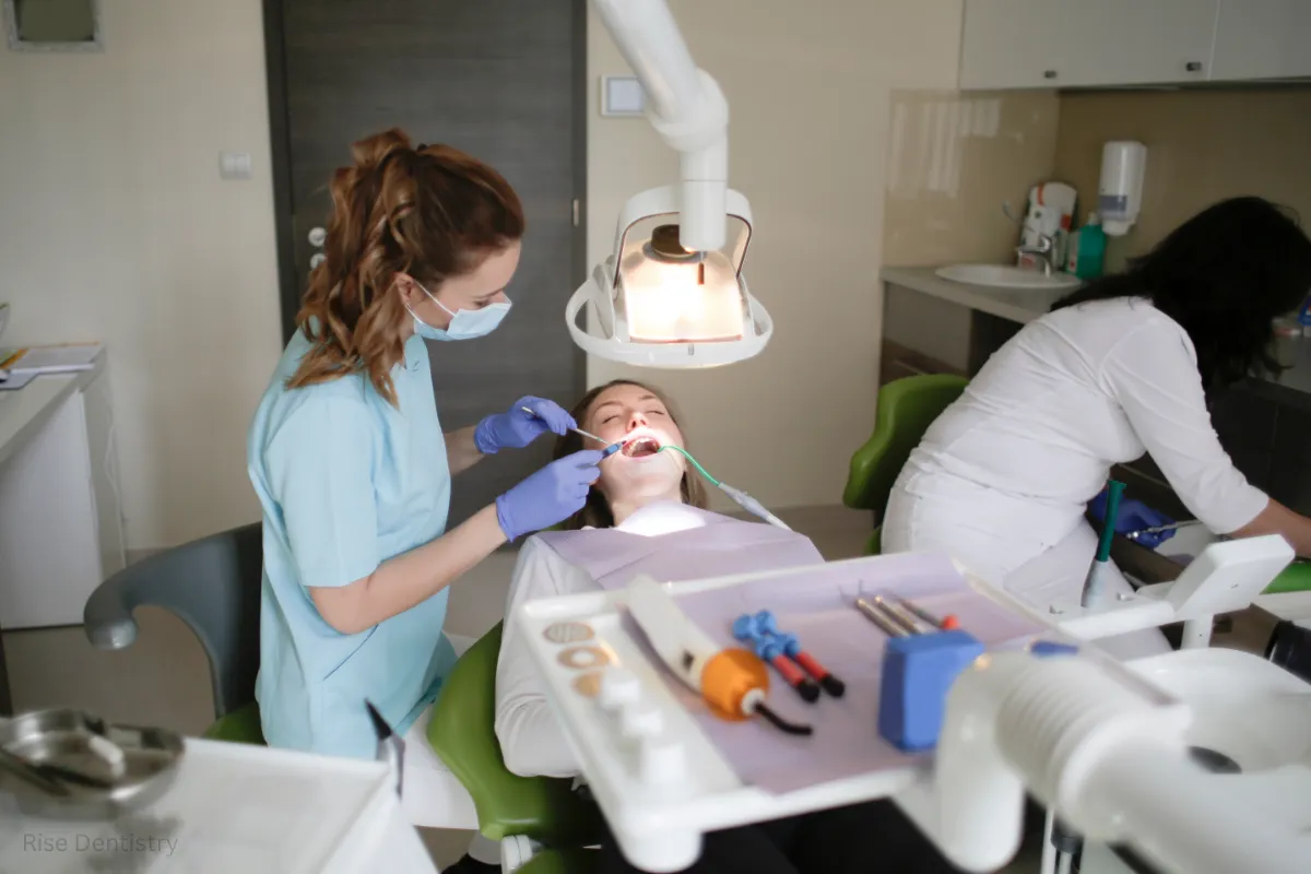 how does teeth whitening work